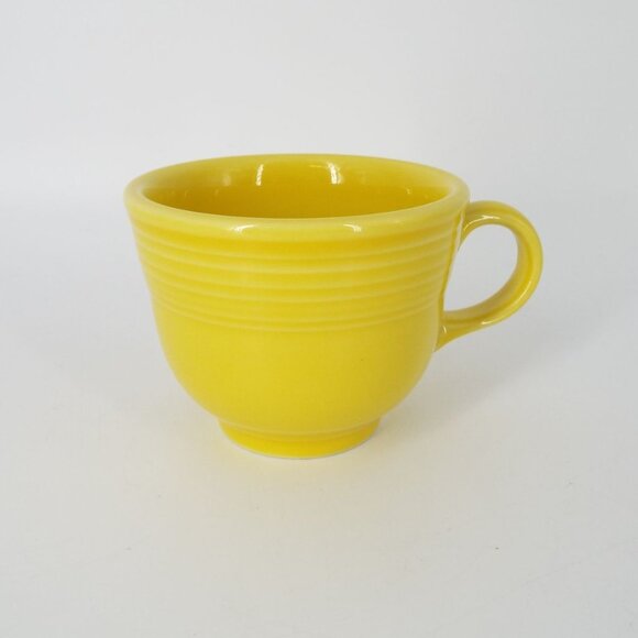 Pair of Fiesta Homer Laughlin USA Sunflower Yellow Cups and Saucers - Picture 6 of 13